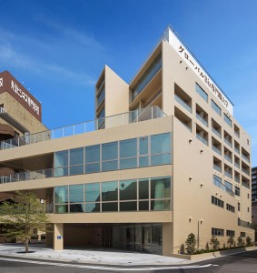 グローバルBiz専門職大学外観