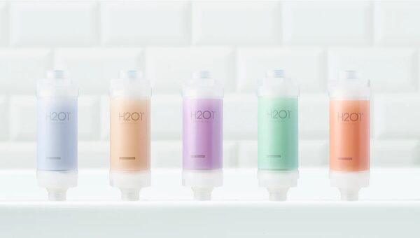 韓国で売上1000万本を記録した超人気商品が日本初上陸！髪や肌をケアできるため「浴びる美容液」の異名を持つバスグッズ「 H２０１シャワーフィルター」