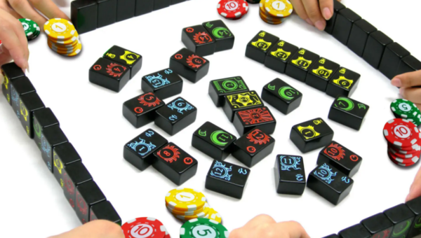 2022 年日本上陸後SNS で話題沸騰のボードゲーム！今秋、日本人チャンピオンが決定し、日韓大会に出場！韓国発！累計売上８万台のボードゲーム「レキシオ（Lexio）」