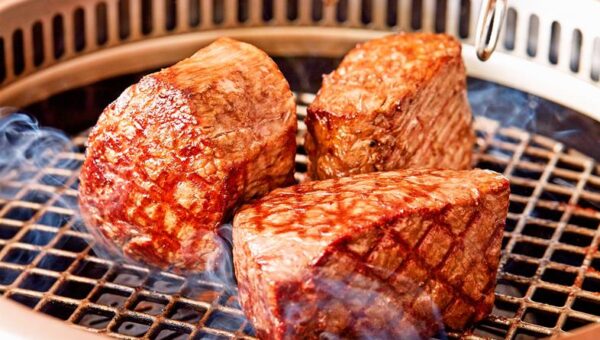 【お取り寄せNO.1ハンバーグ】【肉の塊焼き】【お肉の解体ショー】数多くの名物メニューを考案してきた熟成肉のパイオニア 熟成させたオリジナル「門崎熟成肉」の専門店「格之進」