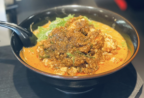 【ひとくち目のインパクト】【顔を見る接客】でV字回復に成功！中毒性アリの担担麺と、スタッフの神接客が話題の店「地獄の担担麺 茅ヶ崎ベース界」（神奈川県茅ケ崎市） 