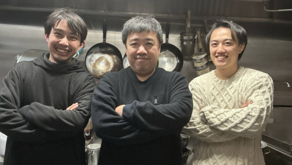 【父：商品開発】　【息子：集客】　【甥：料理人＆新オーナー】売上激減の担担麺専門店を男３人が立て直し！新メニュー「激辛✕しびれ麻婆豆腐担担麵」で復活を目指す店「地獄の担担麺 茅ヶ崎ベース界」（神奈川県茅ケ崎市）
