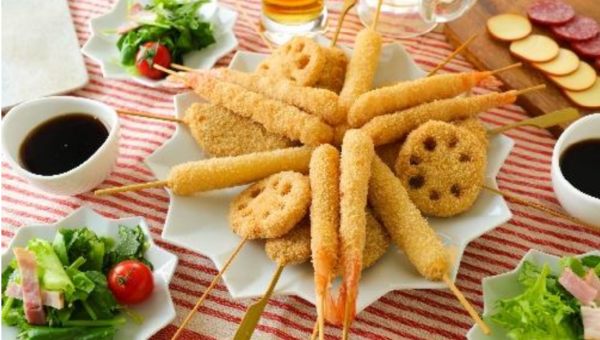 【意外と知らない串カツ田中のテイクアウト】「おかずにもう一品」から「おうちパーティ」まで！お得なテイクアウト専用メニュー「串カツバケツ」で食卓が華やかに