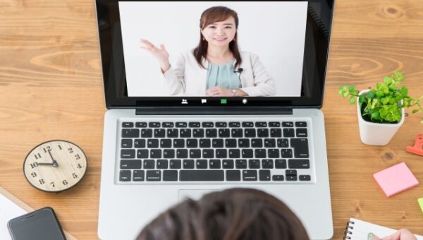 人手不足が経営の壁に。 「育成不要・すぐ任せられる」 オンラインアシスタントが1人社長を救う！※導入企業への追加取材も可能です！