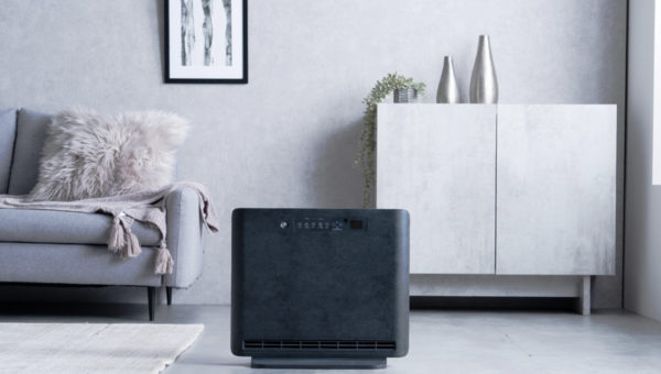 お部屋に置きたくなる！デザインセラミックヒーター登場 Wセンサー搭載の安心設計でデザインと機能を両立
