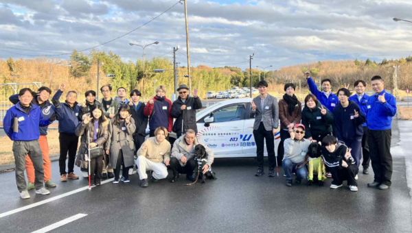 視覚障害者が“自らハンドルを握る”自動車運転体験ツアーを実施 ～夢の実現にとどまらず、運転者の視点から交通安全と共生社会を考える新たな挑戦～