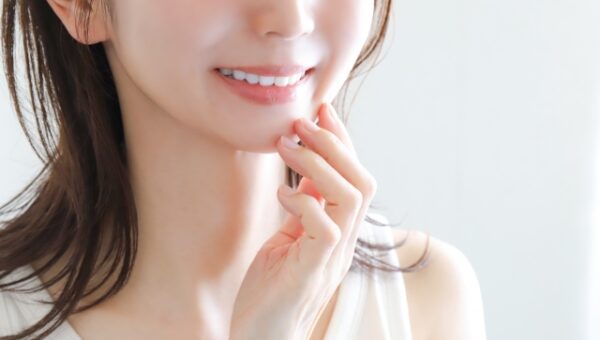 【歯の美しさは土台で決まる？】9割以上の医師が実感する「歯の美しさ」への関心の高まり。見た目の印象を左右するのは歯の白さだけではないことが判明