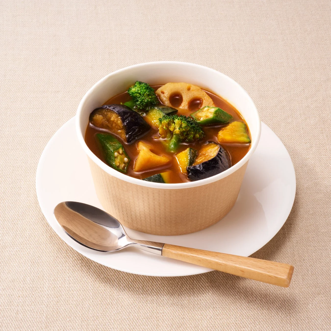 野菜がたっぷり入ったスープカレー