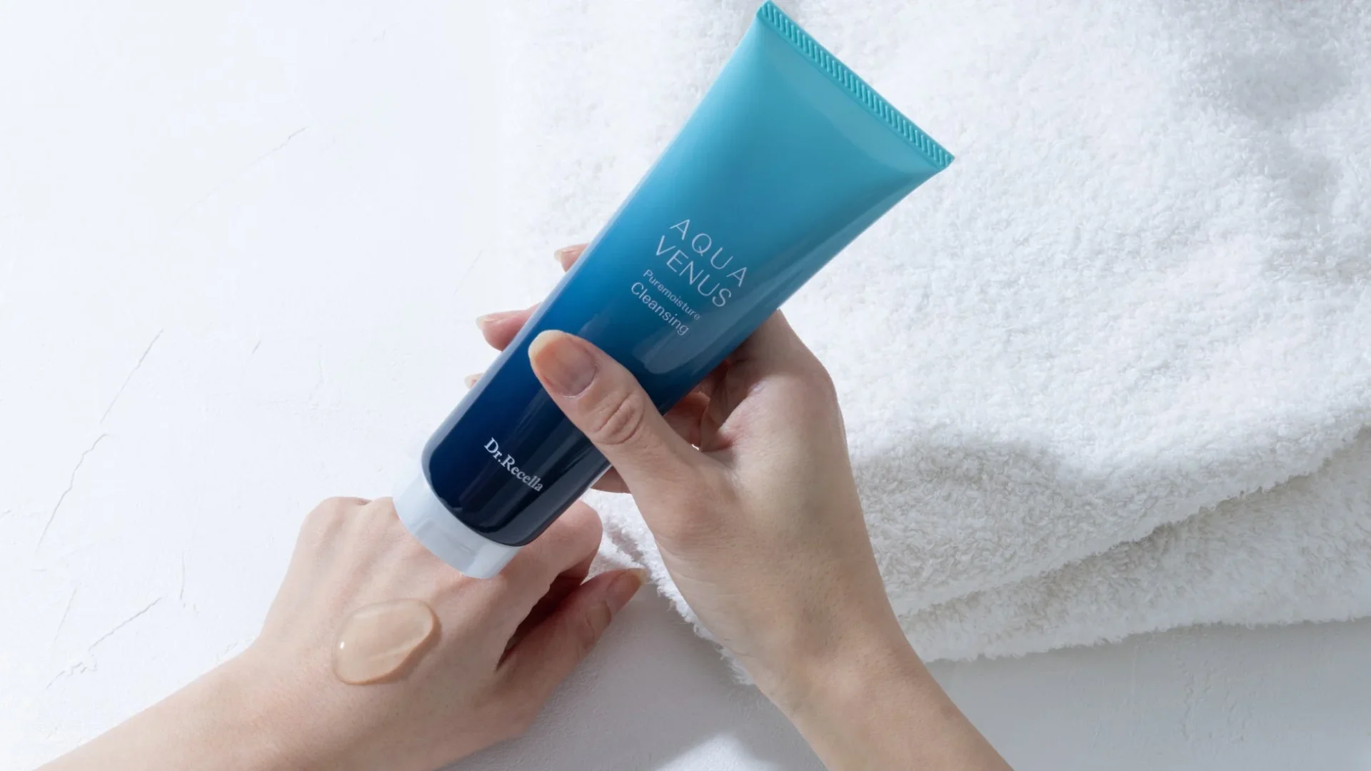 AQUA VENUS Puremoisture Cleansing Dr.Recella