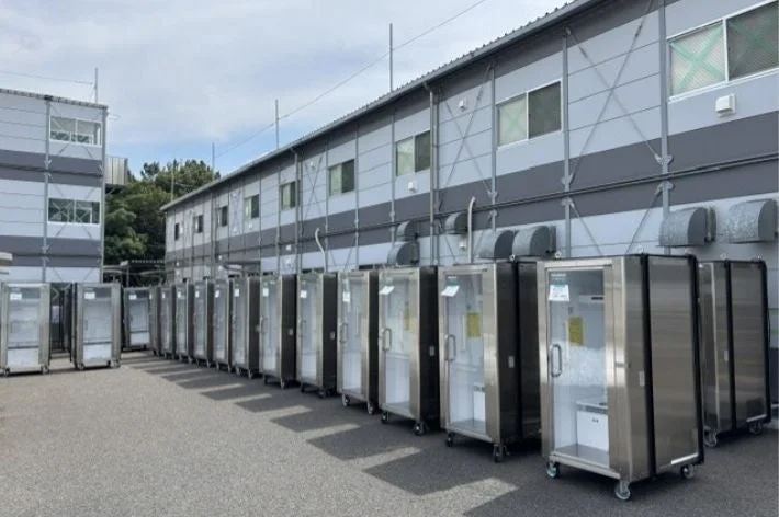 ずらりと並ぶ、ど冷えもんBOX