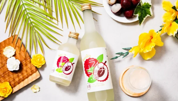 「國盛」の果実酒「fruilia」から新登場！ライチ果汁30%の贅沢な味わいが楽しめる「ライチのお酒」が9月1日発売