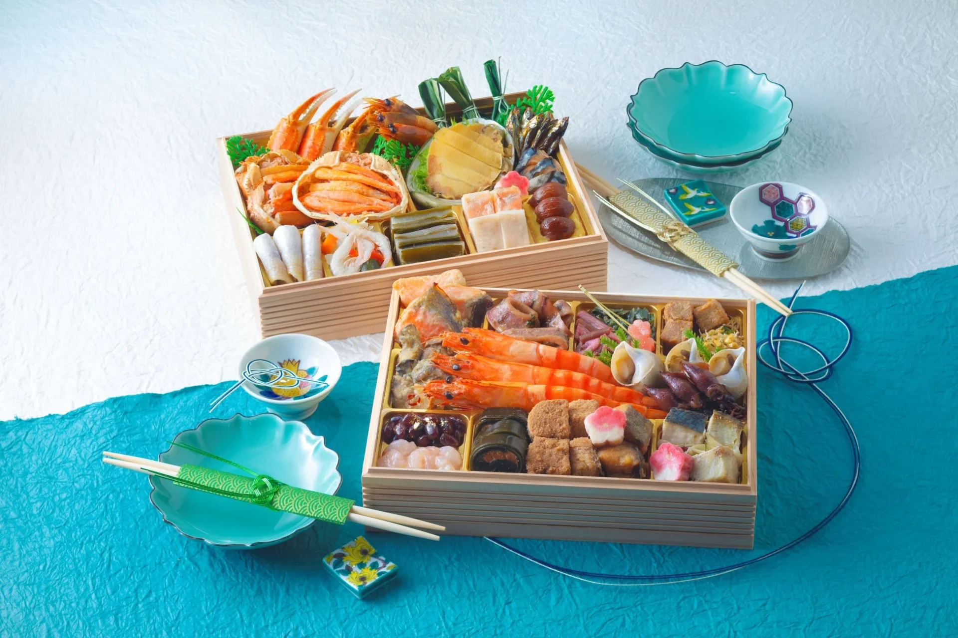 豪華な二段重のおせち料理