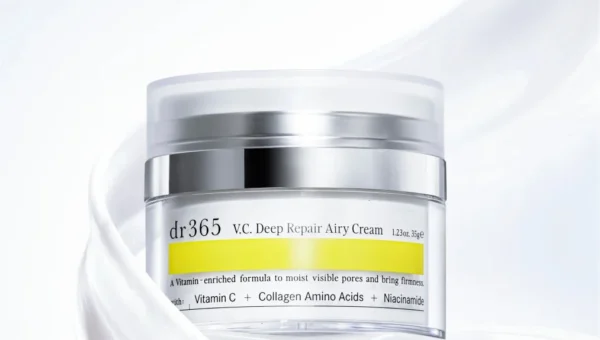 湿度変化も味方に！dr365からベスコス受賞「毛穴再整クリーム」待望のエアリータイプ「V.C. ディープリペア エアリークリーム」が登場