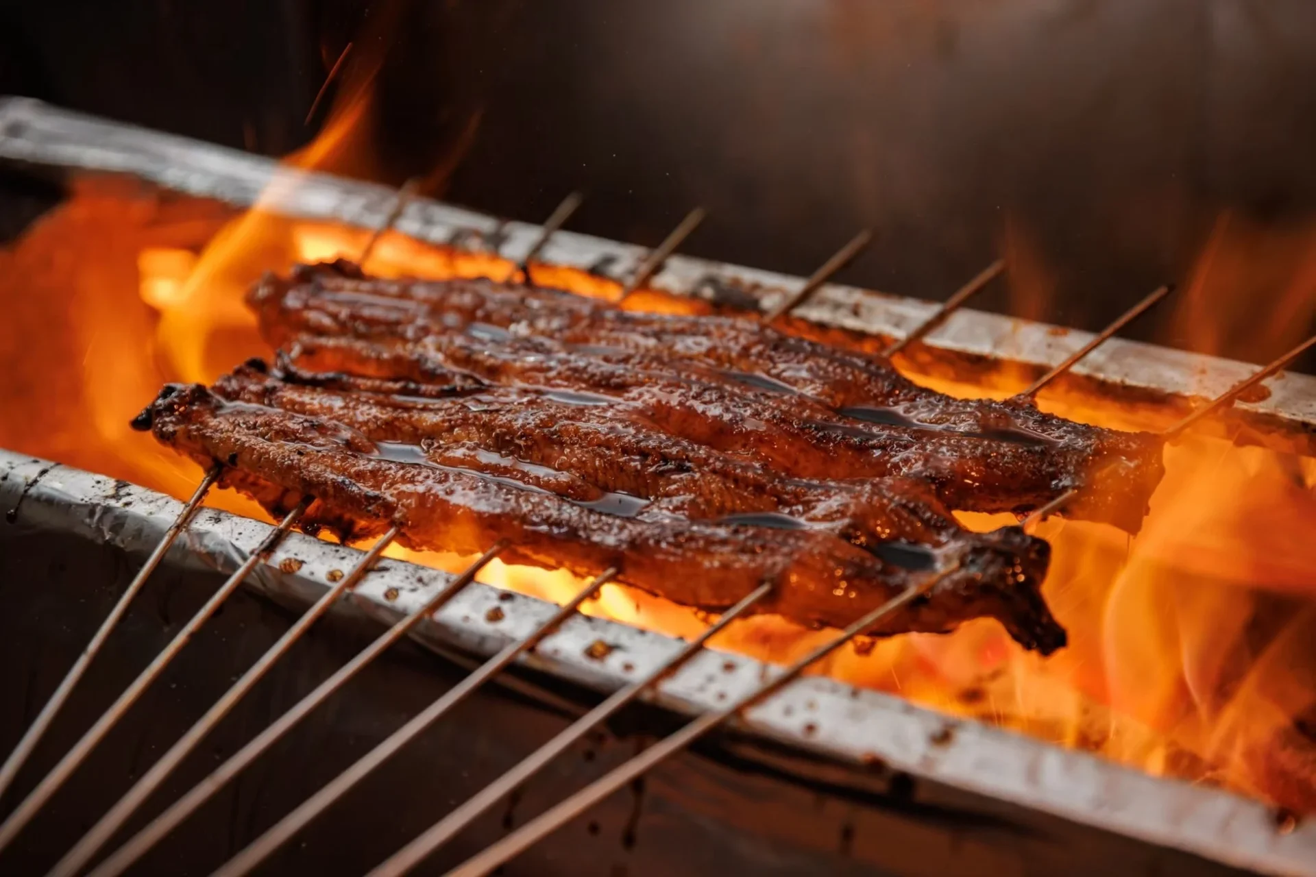 炭火焼きの様子