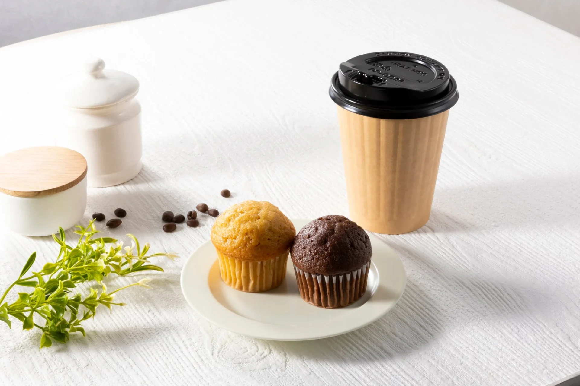 マフィンとコーヒー