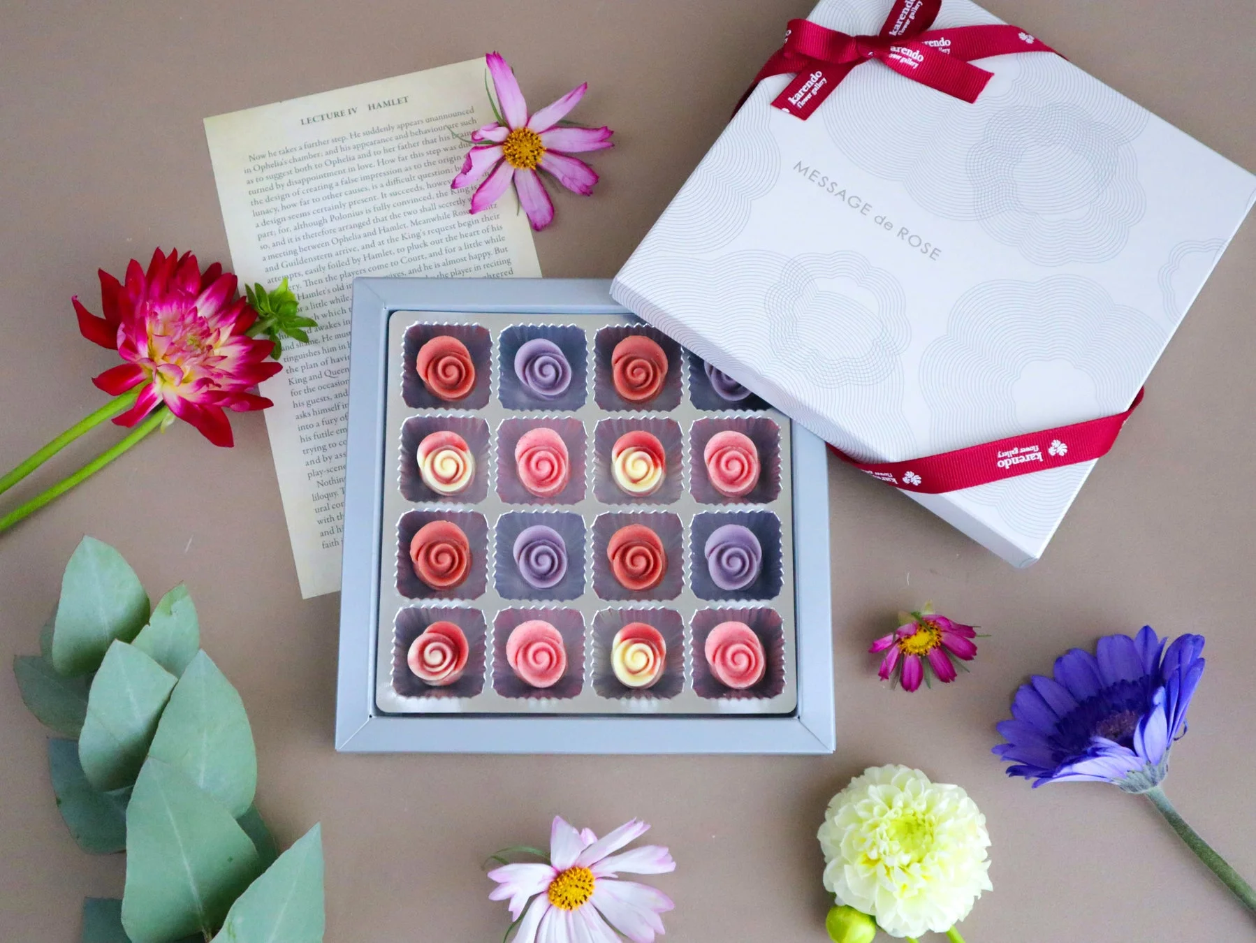 花束に見立てたバラのチョコレート