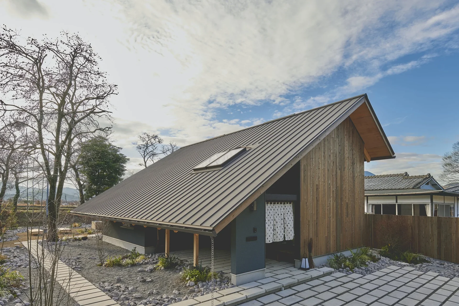 現代的な日本家屋の外観