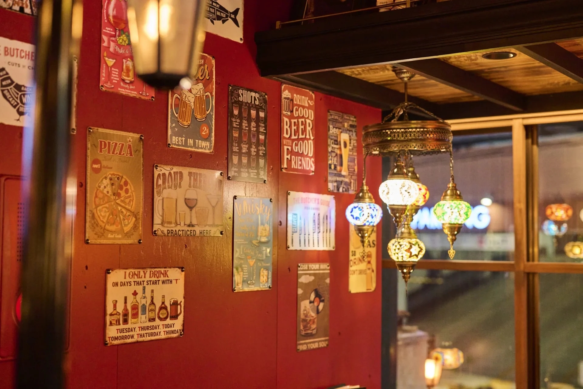 レトロな雰囲気の店内