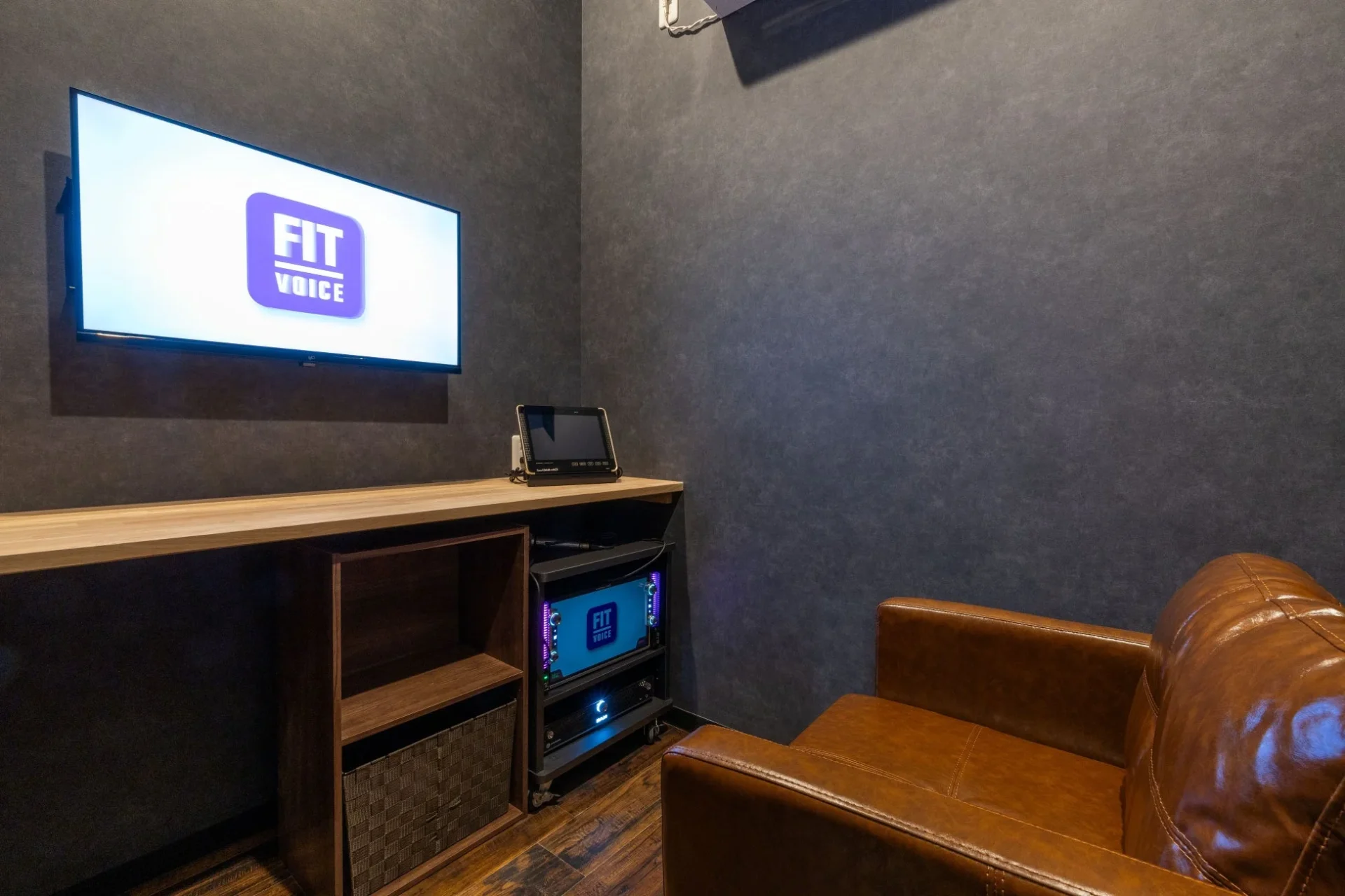 カラオケルーム