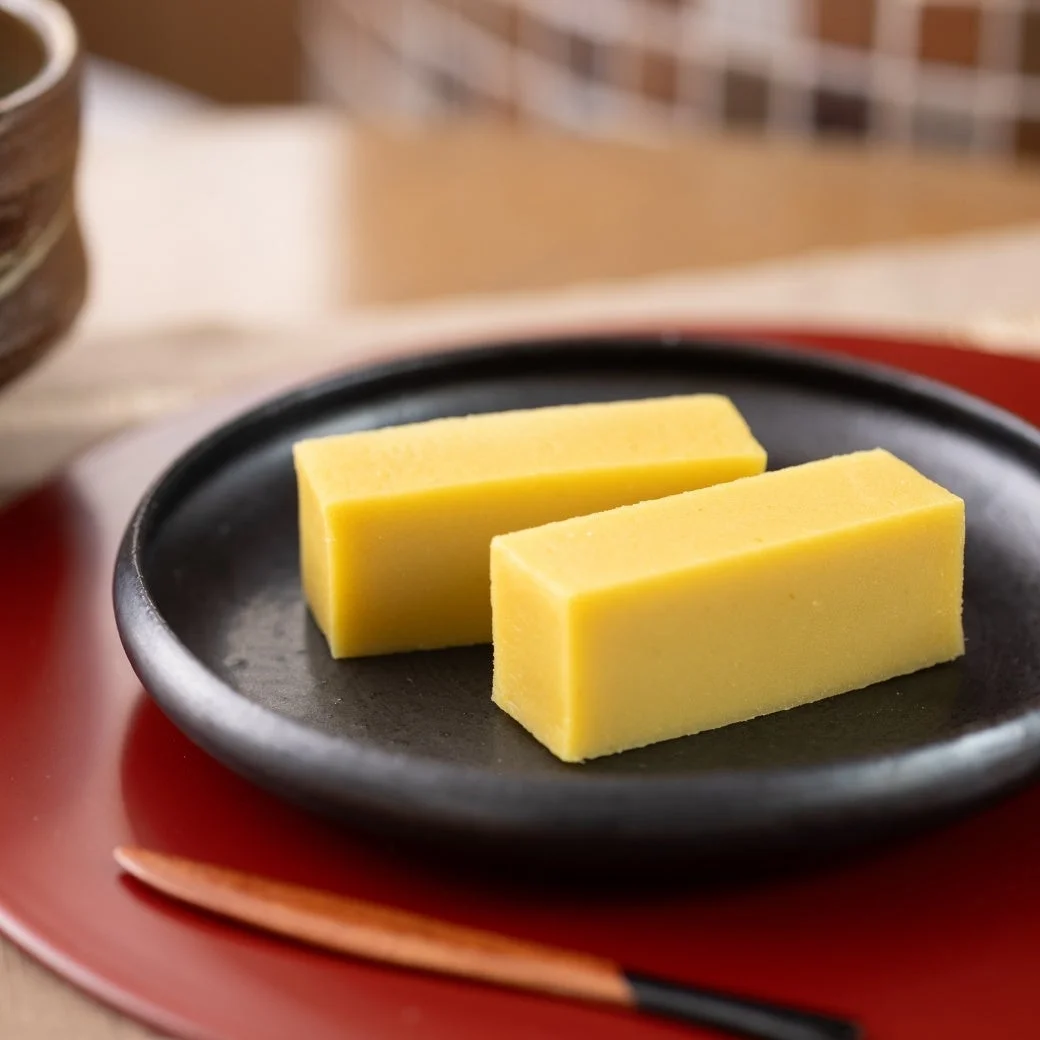 黄色い和菓子