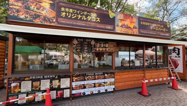 「日本一」のハンバーガーが北海道に！「BRISK STAND」がさっぽろオータムフェストで限定メニューを提供