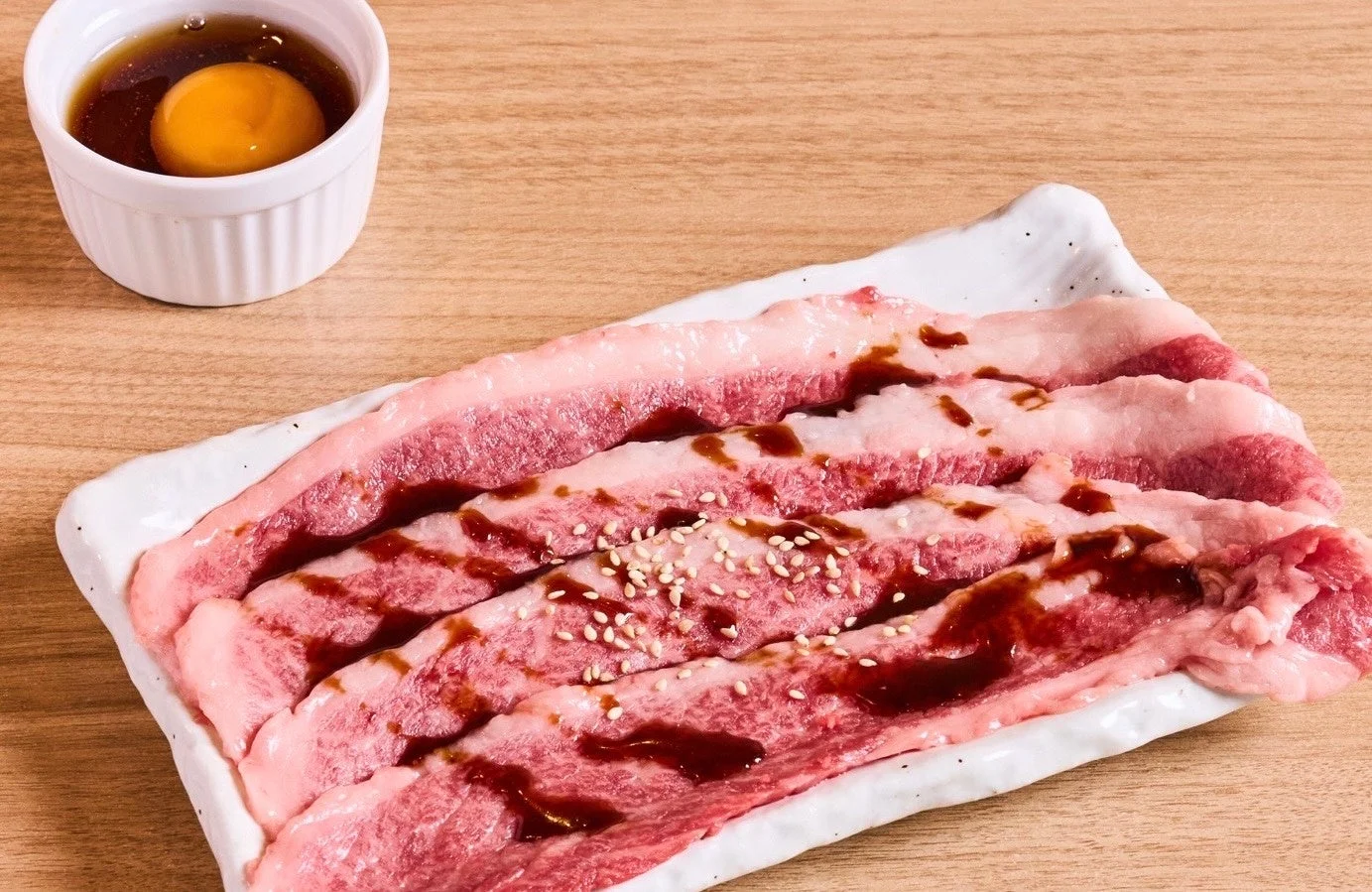 牛すき焼き 卵に絡ませて