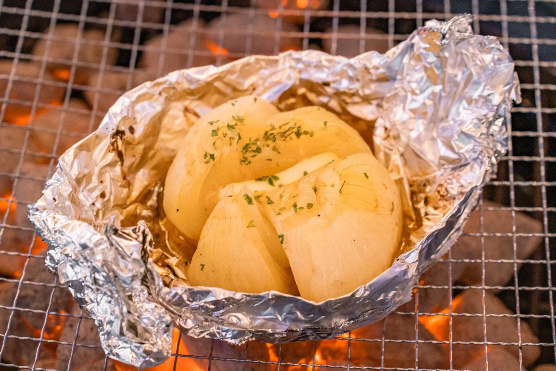 玉ねぎのホイル焼き