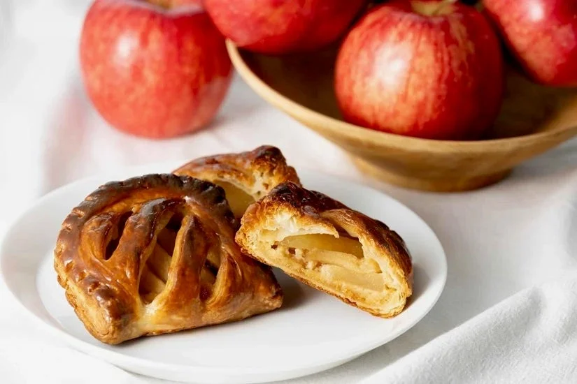 アップルパイとスイートポテトデニッシュ