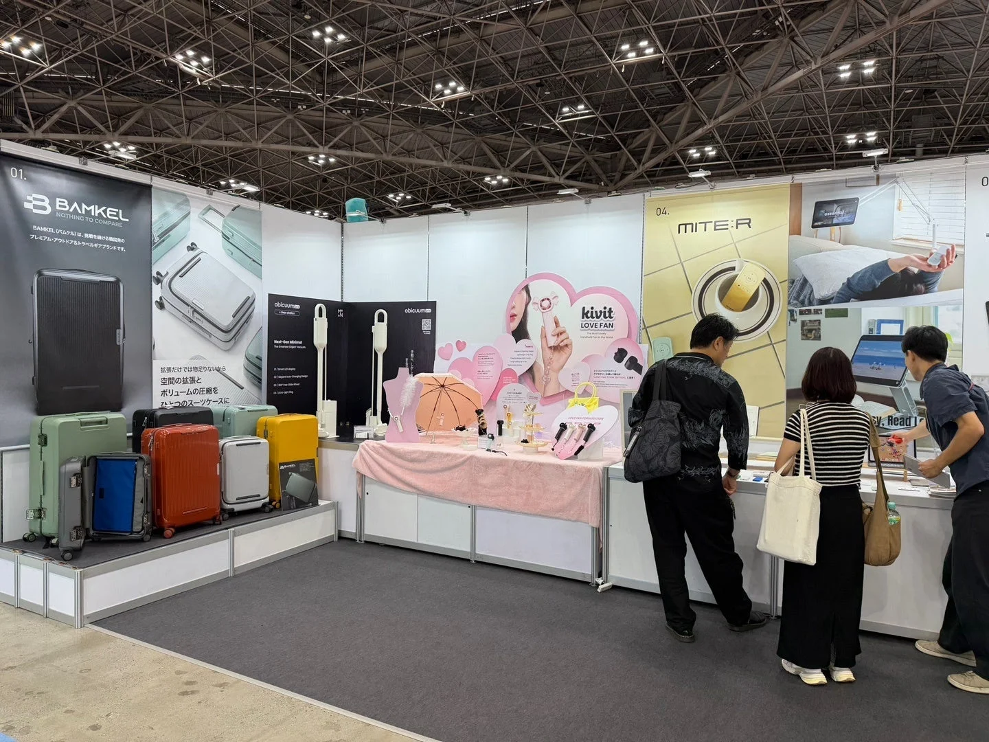 展示ブースの様子
