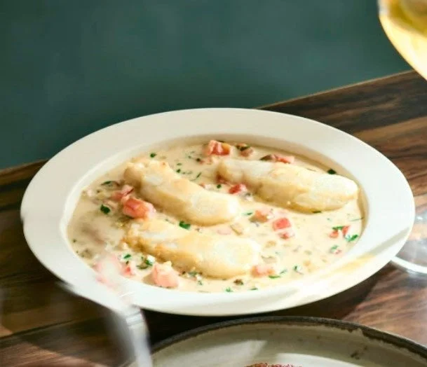 真鯛のマリニエール 貝出汁と白ワインバターソース
