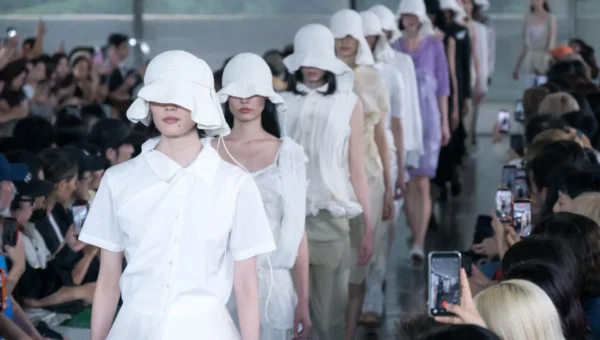 「Rakuten Fashion Week TOKYO 2027 S/S」会期後半に突入！見どころ満載のファッションイベントを深掘り