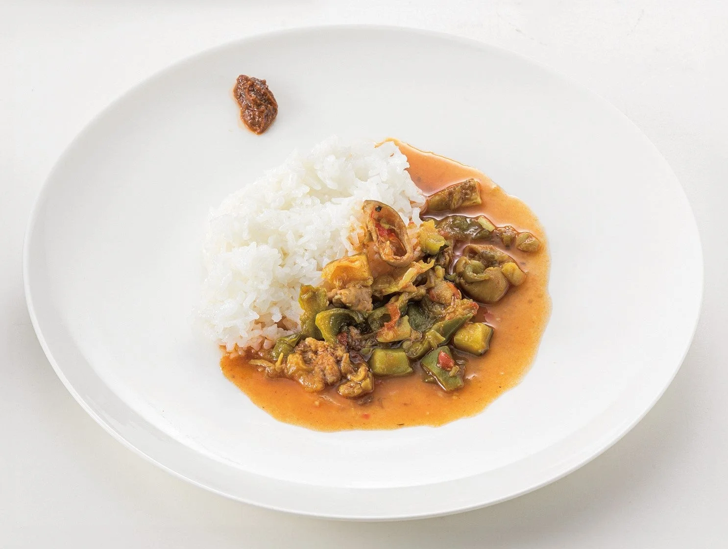 クゥ・ド・コション 天城黒豚モツの夏野菜カレー