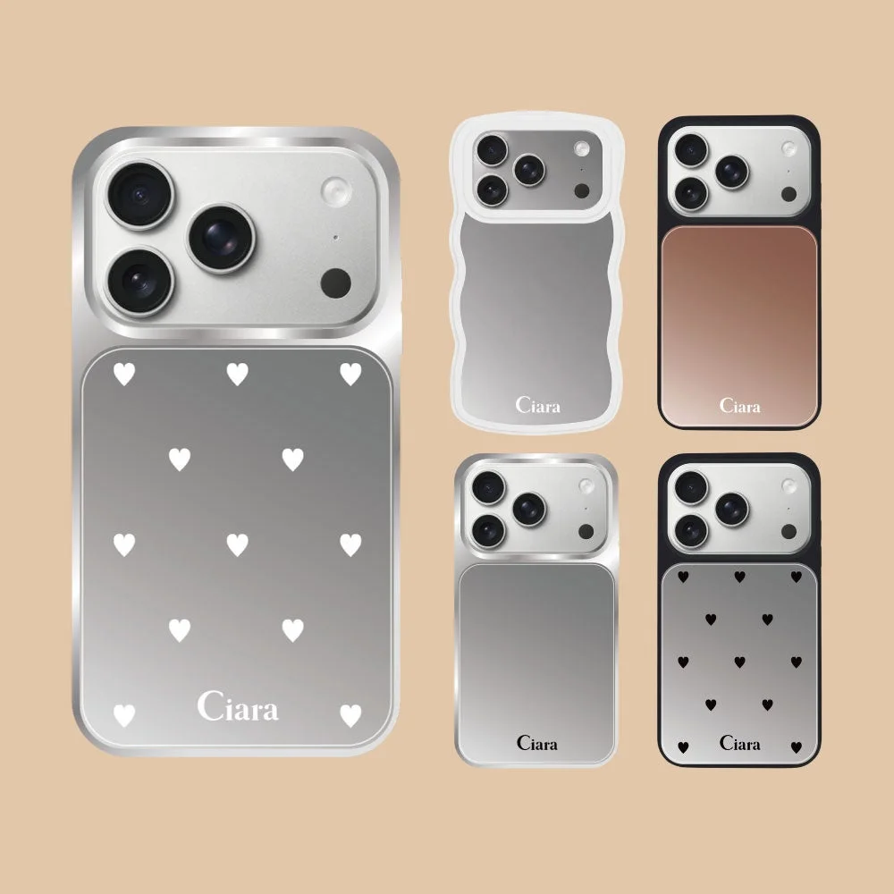 様々なデザインと色のiPhoneケースが5種類並べられた画像です。シルバーのハート柄、ウェーブデザイン、ローズゴールド、ブラックのハート柄などがあり、すべてに「Ciara」のロゴが入っています。