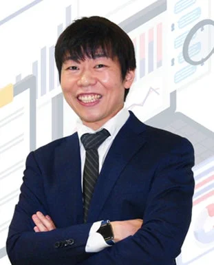 日本人男性,スーツ,笑顔,ビジネスマン,腕組み,ポートレート,スマートウォッチ,専門家,白シャツ,ネクタイ
