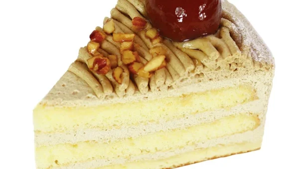 旬の味覚とリッチな定番！不二家洋菓子店から秋の新作スイーツ＆進化したバウムクーヘンが登場