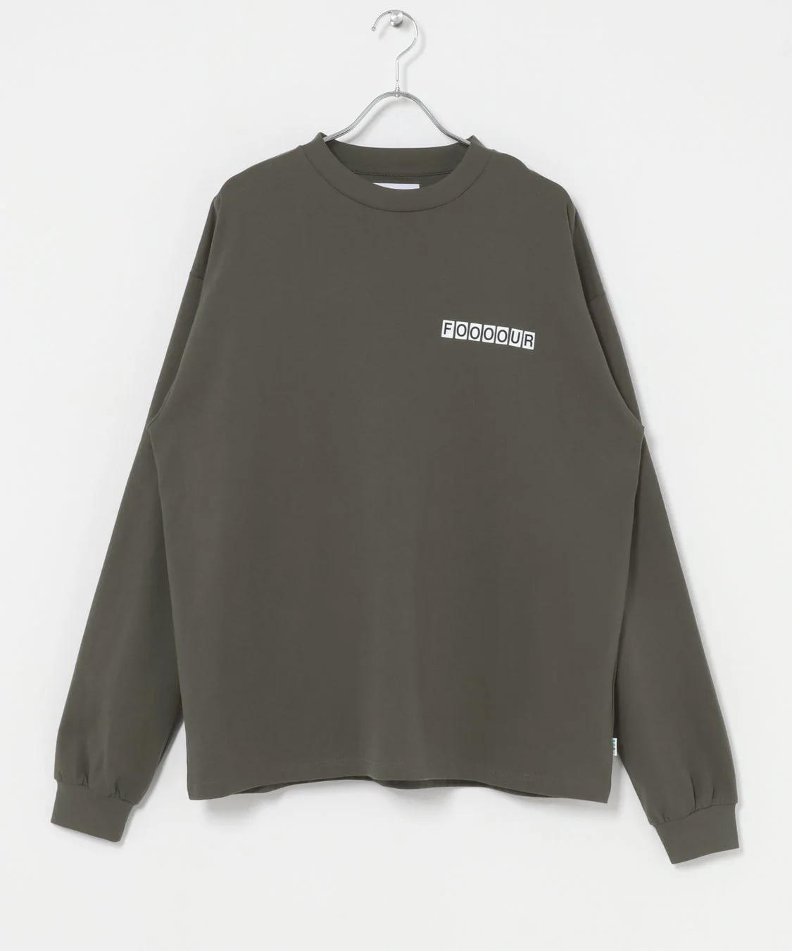 チャコール長袖Tシャツ