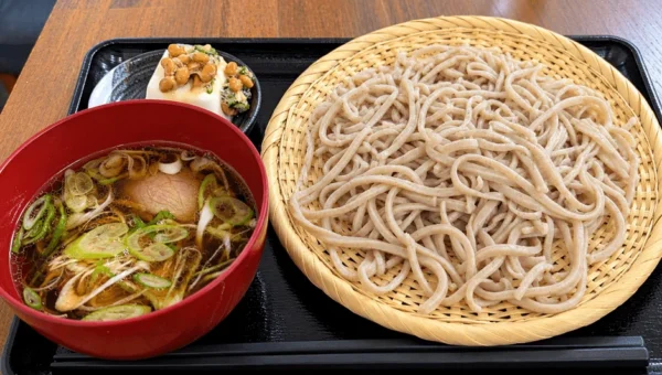 月曜日だけの特別な味わい！江戸川橋に若き料理人が手掛ける十割蕎麦「蕎麦日和」がオープン