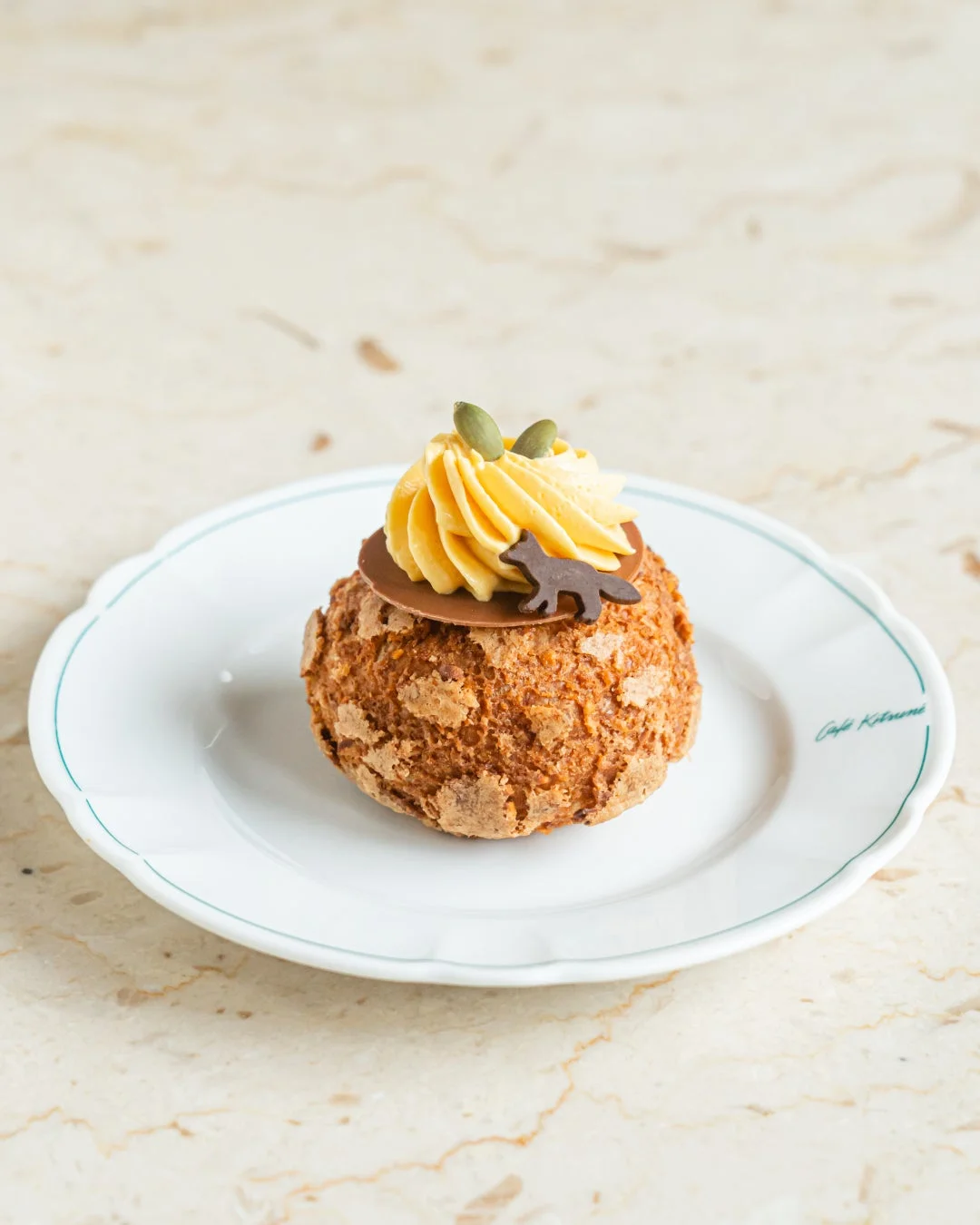 Chou à la créme Kabocha – シューアラクレーム かぼちゃ
