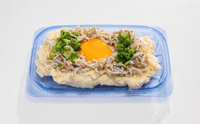 湘南を旅する まるでしらす丼風!?ポテサラ