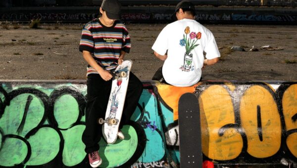 GUESS JEANS、VERDYが手がける「Wasted Youth」とのカプセルコレクションを発表