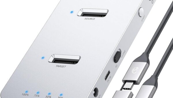 ORICO、40Gbps USB4対応デュアルベイM.2 NVMeクローンドックを発表–ワンクリックオフラインクローン・最大8TB対応・アルミ一体型放熱でデータ移行とバックアップを効率化