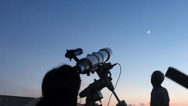 天体観測と特別企画展が共に楽しめてさらに宇宙に心惹かれる＝「ポケモン天文台」の関連イベント「星を見る会」を豊橋市自然史博物館で開催