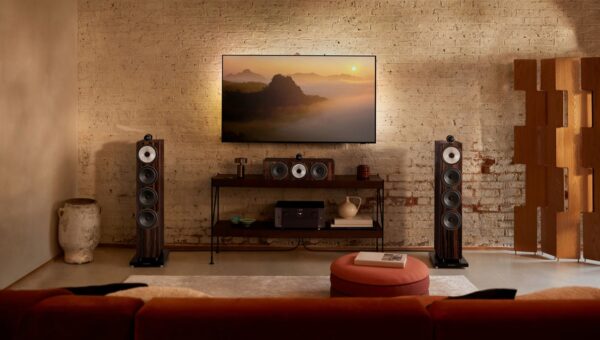 [Bowers & Wilkins イベント情報] 日本橋高島屋にて期間限定のBowers & Wilkins × Karimoku ポップアップストアをオープン