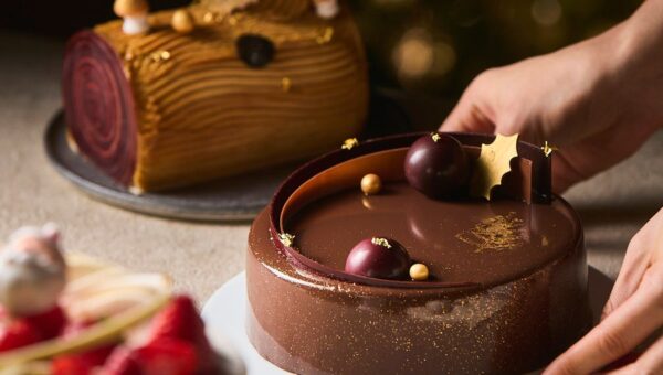 【フォーシーズンズホテル大阪】クリスマスケーキ3種 10月15日（木）より予約受付開始