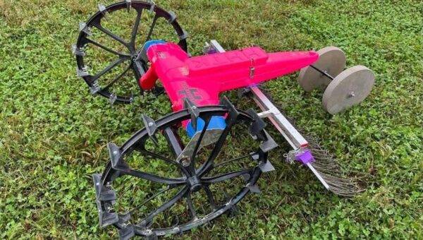 スマホで稲作へ！遠隔監視＆走行ルートを自動生成。水田除草ロボット「ミズニゴール」がさらに進化。2027年モデルの予約受付・説明会を10月7日から開始