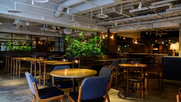 【RE:OPEN】横浜の薪火レストラン「SMOKE DOOR」が11月1日に営業再開。